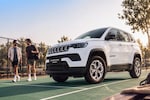Jeep Compass gets 9-speed automatic diesel gearbox at ₹21.99 lakh, deliveries in November Jeep Compass gets 9-speed automatic diesel gearbox at ₹21.99 lakh, deliveries in November