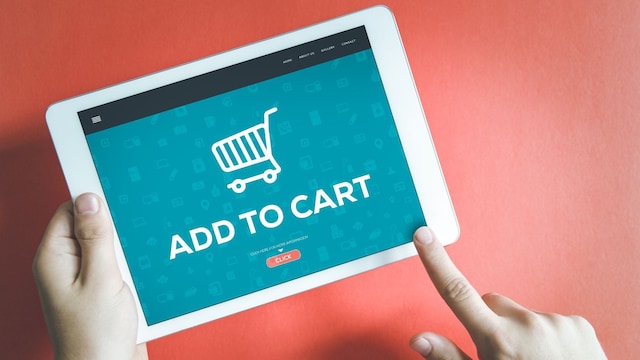What Indians are buying this festive season: Mobiles, fashion and more ...