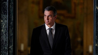 Spain PM Pedro Sanchez Calls Snap General Election for November 29