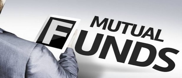 Mutual Fund Corner: My mutual funds are in red. Should I hold on or sell them?