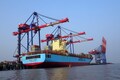 Global shipping rates slump in latest sign of economic slowdown