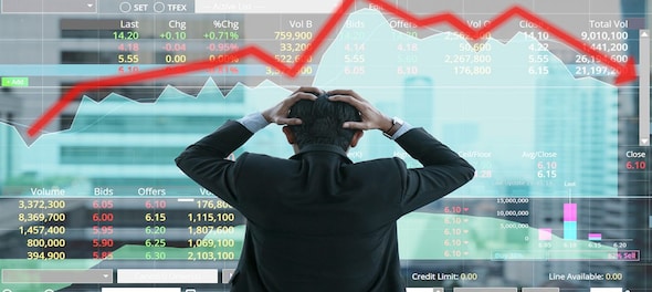 Jeremy Grantham, veteran investor, warns stock market bubble may burst soon