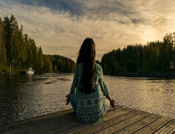 Meditation apps might calm you – but miss the point of Buddhist mindfulness