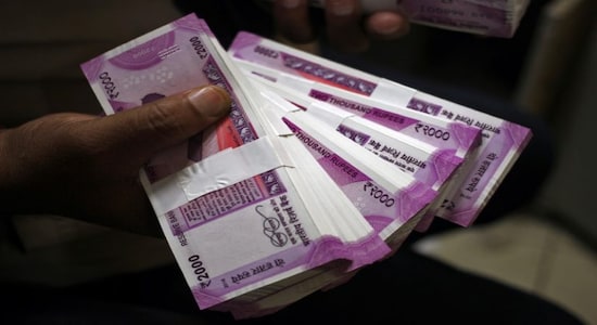 Rupee is seeing a healthy and orderly correction, says HSBC India