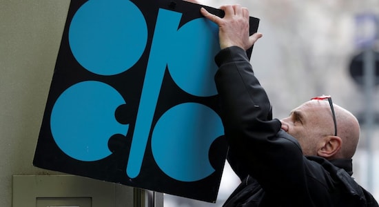 OPEC sees higher 2018 oil supply from rivals, stronger oil demand