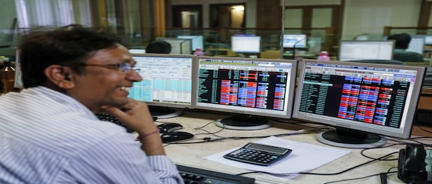 Market remains upbeat amid rupee, crude recovery; OMCs gain in trade