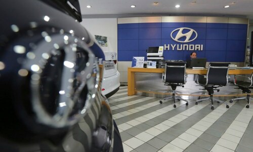 Hyundai launches social initiative to help families of nurses, paramedics