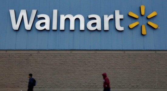Exclusive: Walmart to announce Flipkart deal in May end
