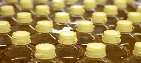 FSSAI collects cooking oil samples for quality tests