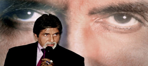 Superstar Amitabh Bachchan hints at undergoing surgery