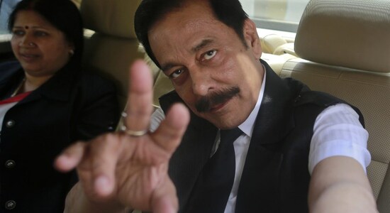Sahara failed to deposit money, Aamby Valley auction to continue, says Supreme Court