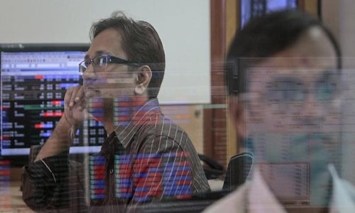 Markets at noon: Sensex dips over 200 points, Nifty holds 11900; Nifty IT falls over 2%