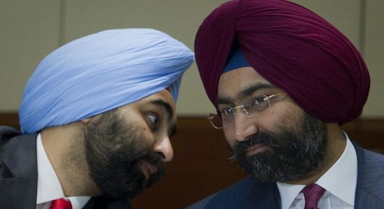 Religare Finvest files police complaint against Singh brothers