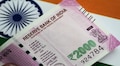 Rupee pares early gains, settles 5 paise lower at 73.36 against US dollar