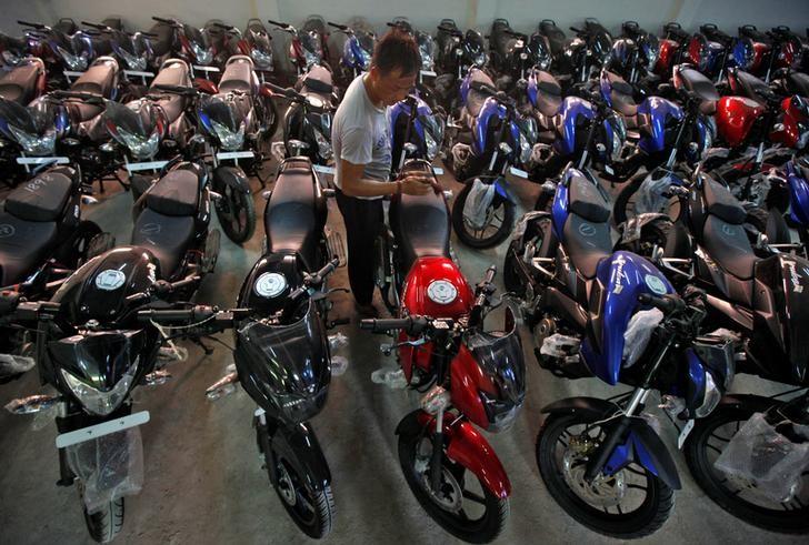 Resurgent rural economy fuels demand for premium bikes as scooter