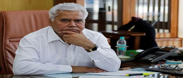 Trai to hold consultation with BSNL, MTNL on allocation 4G spectrum: RS Sharma