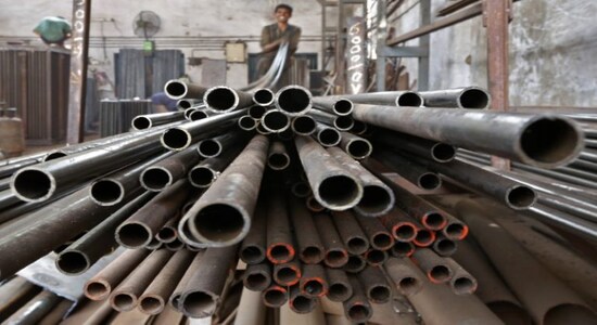 Crude steel production capacity on increase in country