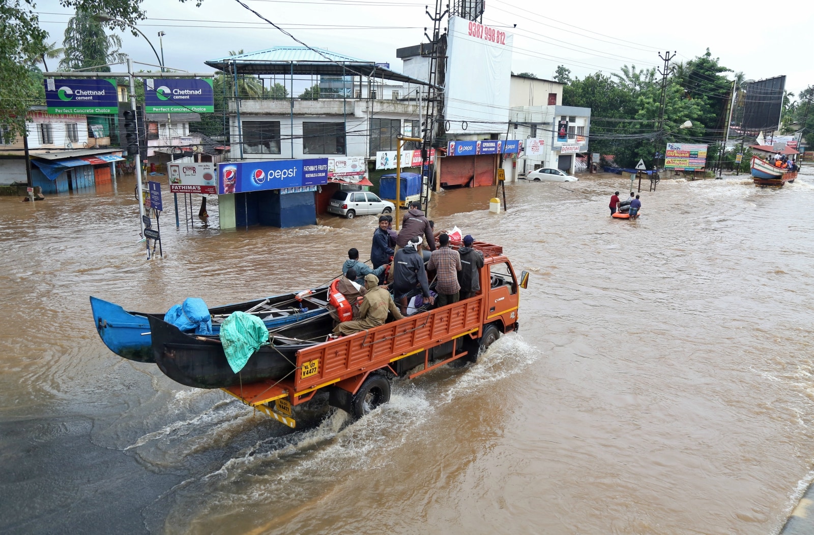 Kerala Floods: Rescue Operations Underway As Rain Abates - Cnbctv18.com