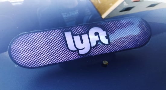 Lyft surpasses 5,000 self-driving rides with Aptiv fleet