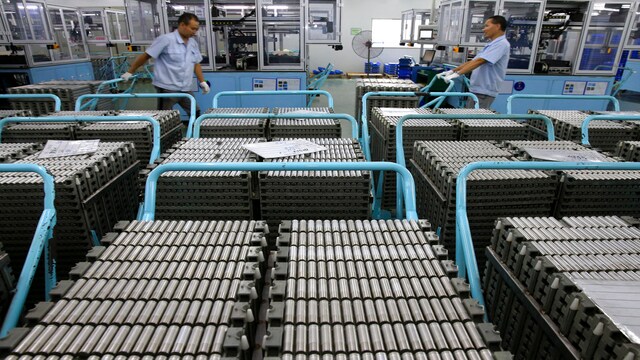 Breaking down the cost of an EV battery cell; why is cathode so ...
