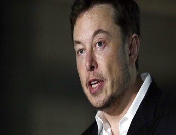 You must like pain a lot: Musk on MIT scientist's 'Let me run Twitter' tweet