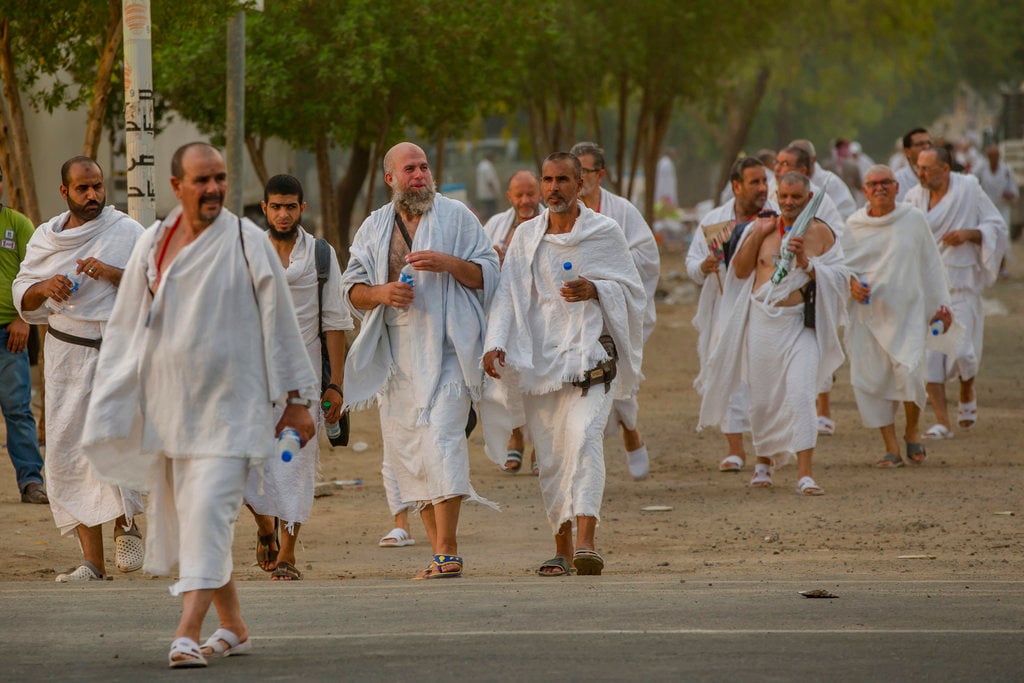 Muslims Celebrate Eid Al-adha As Pilgrims Conduct Hajj Rites - Cnbctv18.com