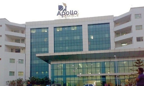 Apollo Hospitals hits 52-week high; stock jumps 10% on strong Q3 results: Should you buy now?