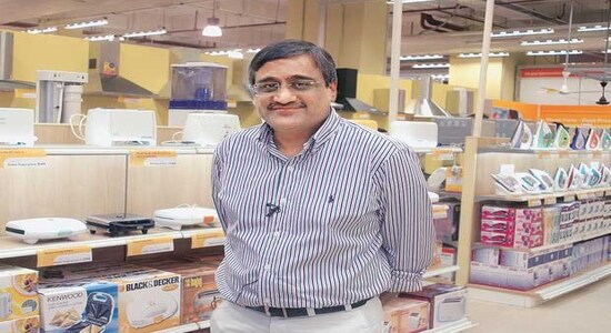 Future Supply Chain to distribute goods worth Rs 2 lakh crore via distribution centers, says Kishore Biyani