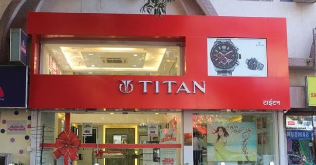 Sbi and titan watch hot sale