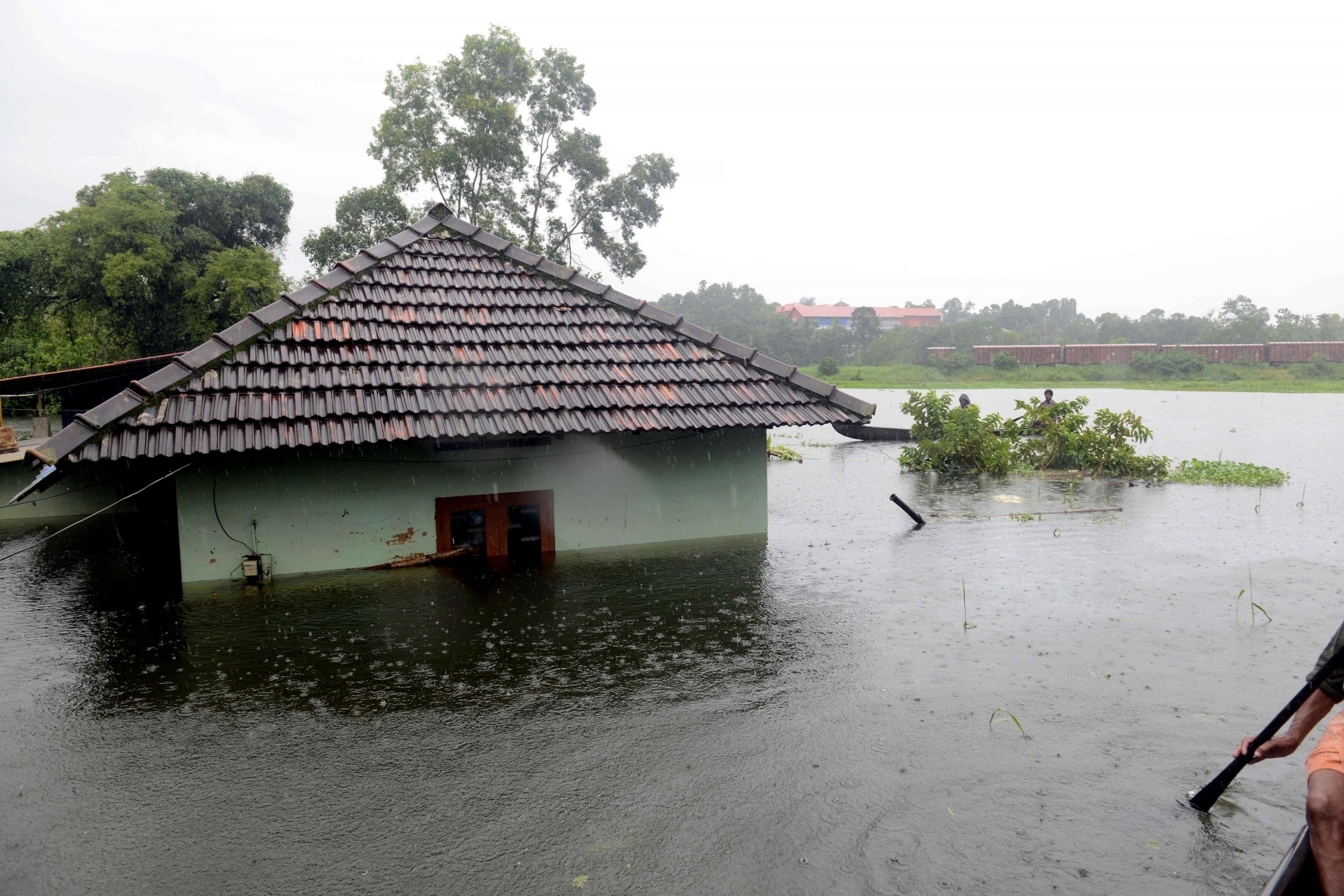 Kerala Hit By Worst Flood In Nearly A Century, Here's How The Lives Are ...