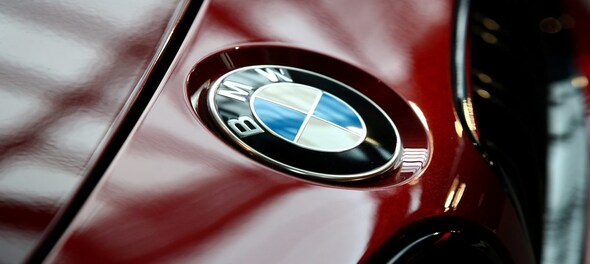 EU probes Volkswagen, BMW, Daimler over alleged emissions collusion