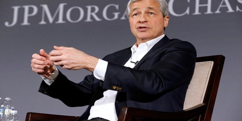 JPMorgan board gives CEO 1.5 million stock options to stick around