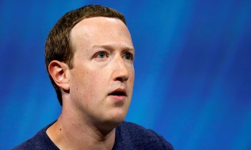 Federal regulators considering oversight of Facebook's Zuckerberg, says report