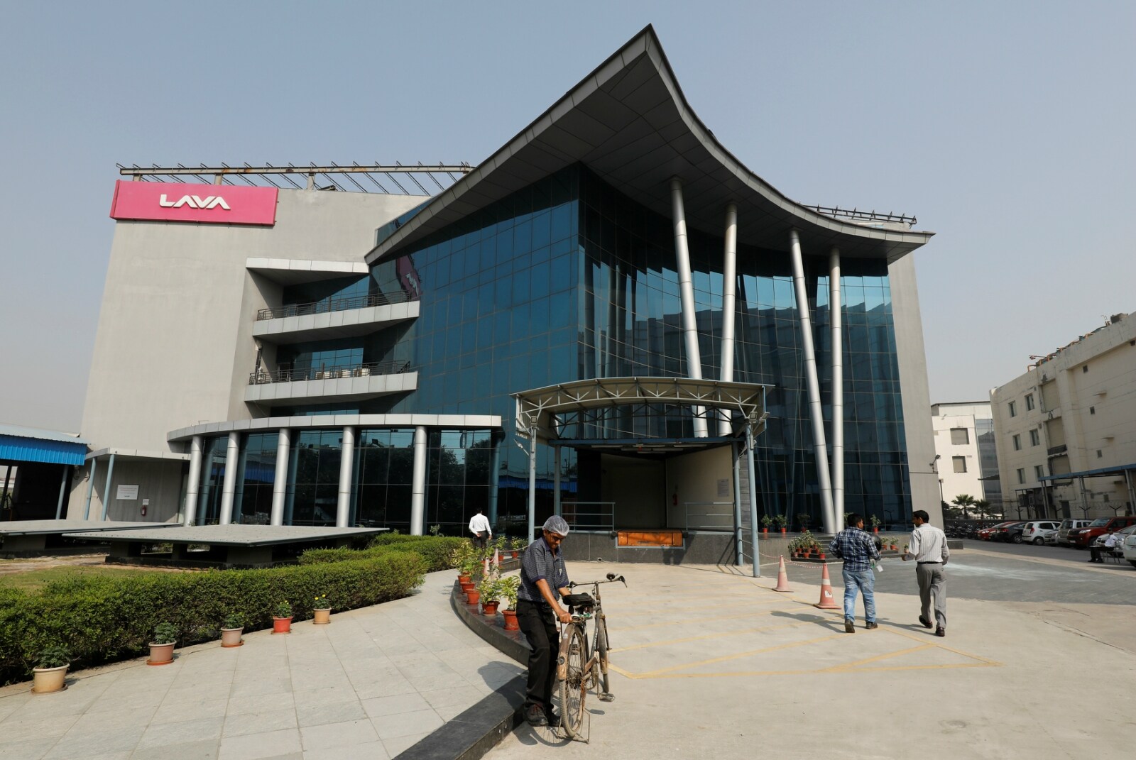 Smartphones emerge as bright spot for Indian manufacturing