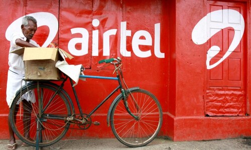 Airtel board sets up panel to explore fund raising options for strengthening balance sheet