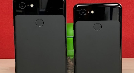 Google reveals Pixel 3, bigger Pixel 3 XL smartphone