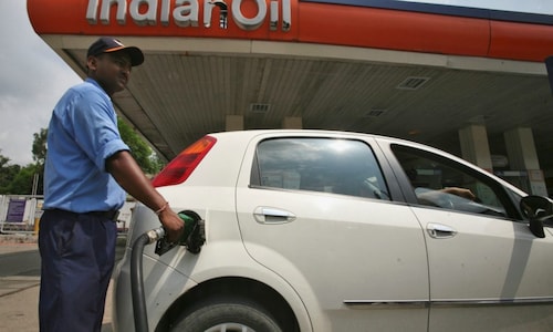 Fuel prices fall in four metro cities; petrol now costs Rs 75.69/litre in Mumbai