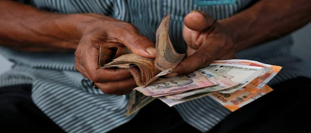 Rupee climbs 30 paise to 69.41/$ on weak dollar