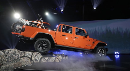 SUVs compete for spotlight at Los Angeles Auto Show
