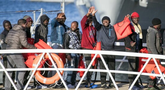 Malta allows migrants off rescue ships in 8-nation EU deal