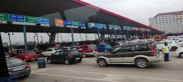 430 toll plazas FASTag-ready ahead of December 1 deadline; NHAI asked to make live feed public