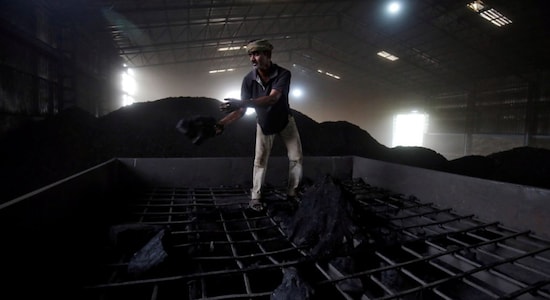 Coal supply by CIL to power sector drops 3% in April-May