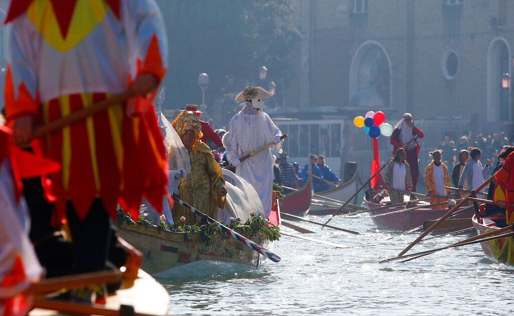 Carnival of Venice A parade on the gondolas