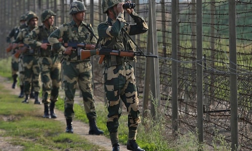 Pakistan violates ceasefire along IB in Jammu and Kashmir's Kathua