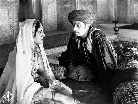 Shiraz: Past and present meet in New York through a silent movie ...