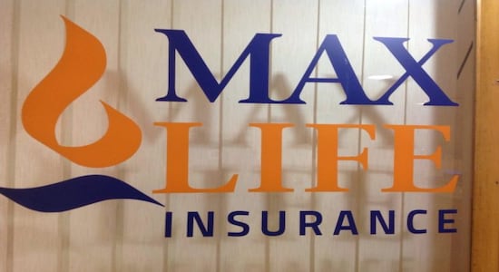 Max Financial Services, Analjit Sigh stake sale