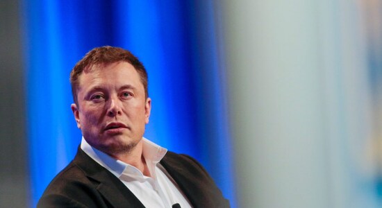 SEC asks judge to hold Tesla's Elon Musk in contempt of violating deal
