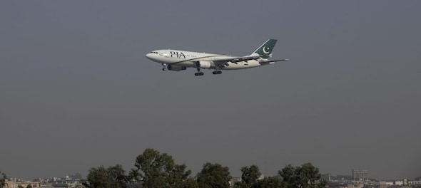 US bans Pakistan's national airline flights over dubious licences issue: Report