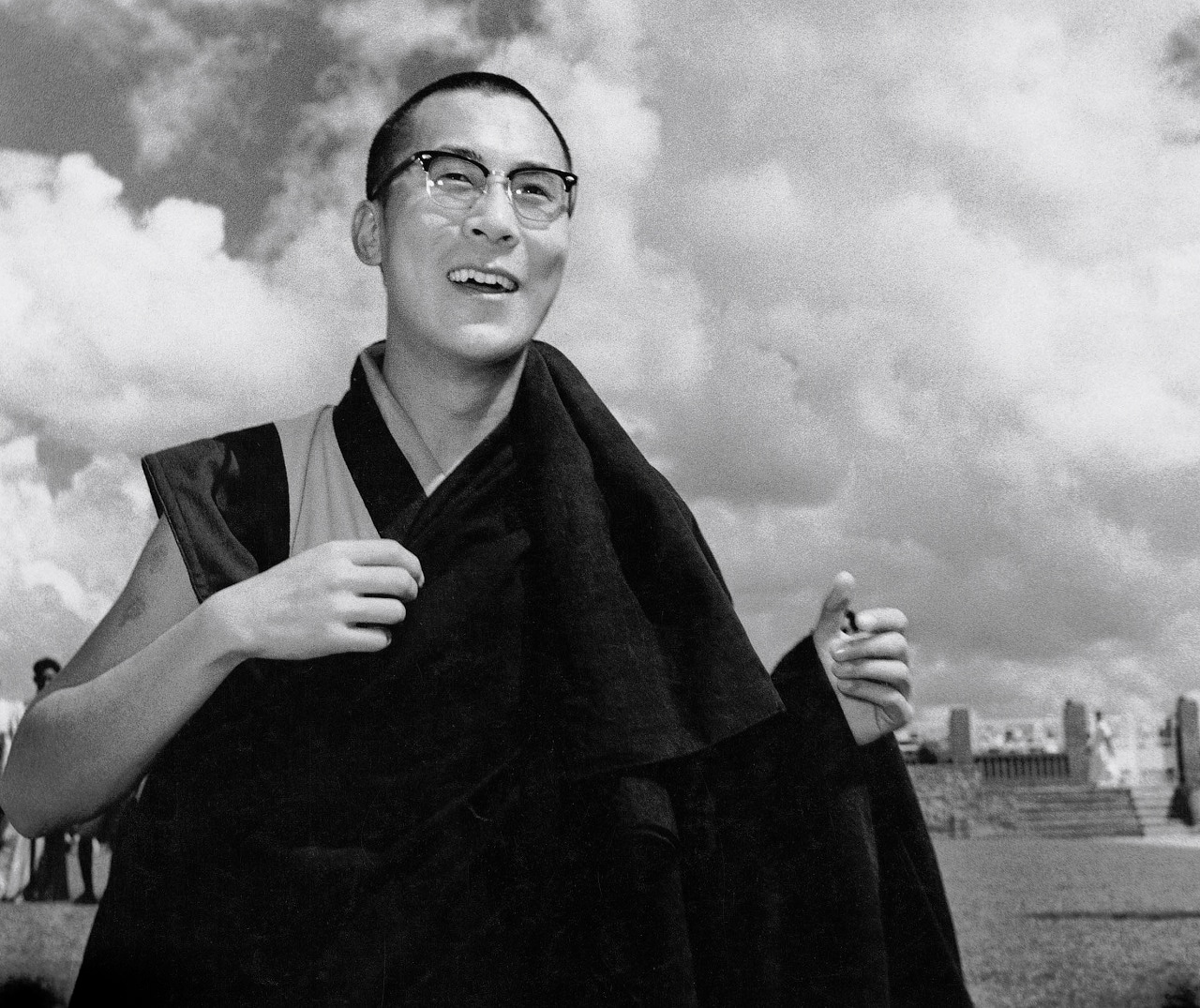 A young Dalai Lama photographed by Homai Vyarawalla (Photo courtesy: Parzor publication ‘India In Focus: Camera Chronicles of Homai Vyarawalla’).