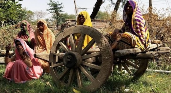 Jal Sahelis quench the thirst of parched villages in Bundelkhand